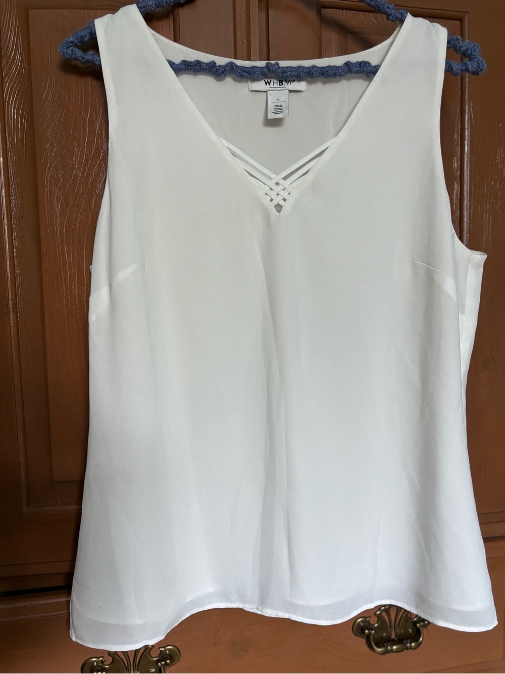 White House Black Market Sleeveless V-Neck Blouse Lattice Detail Small Elegant